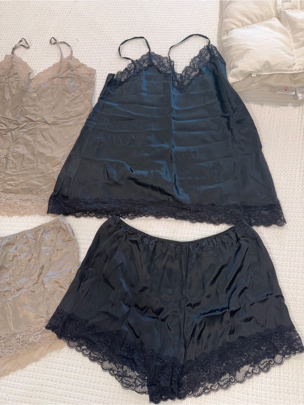 intimissimi Silk Lace-Trim Set of 3 - Picture 4 of 4